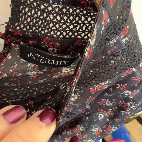 INTERMIX Women’s 8 Black Floral Silk Mock Neck Long Sleeve Lace Insert Blouse 8 - Picture 4 of 5